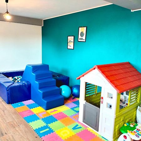 Agroturystyka Jodlowa - Rodzinne Apartamenty W Centrum Gor Swietokrzyskich - Sala Zabaw, Zwierzeta, Bilard Krajno-Zagorze Exteriör bild