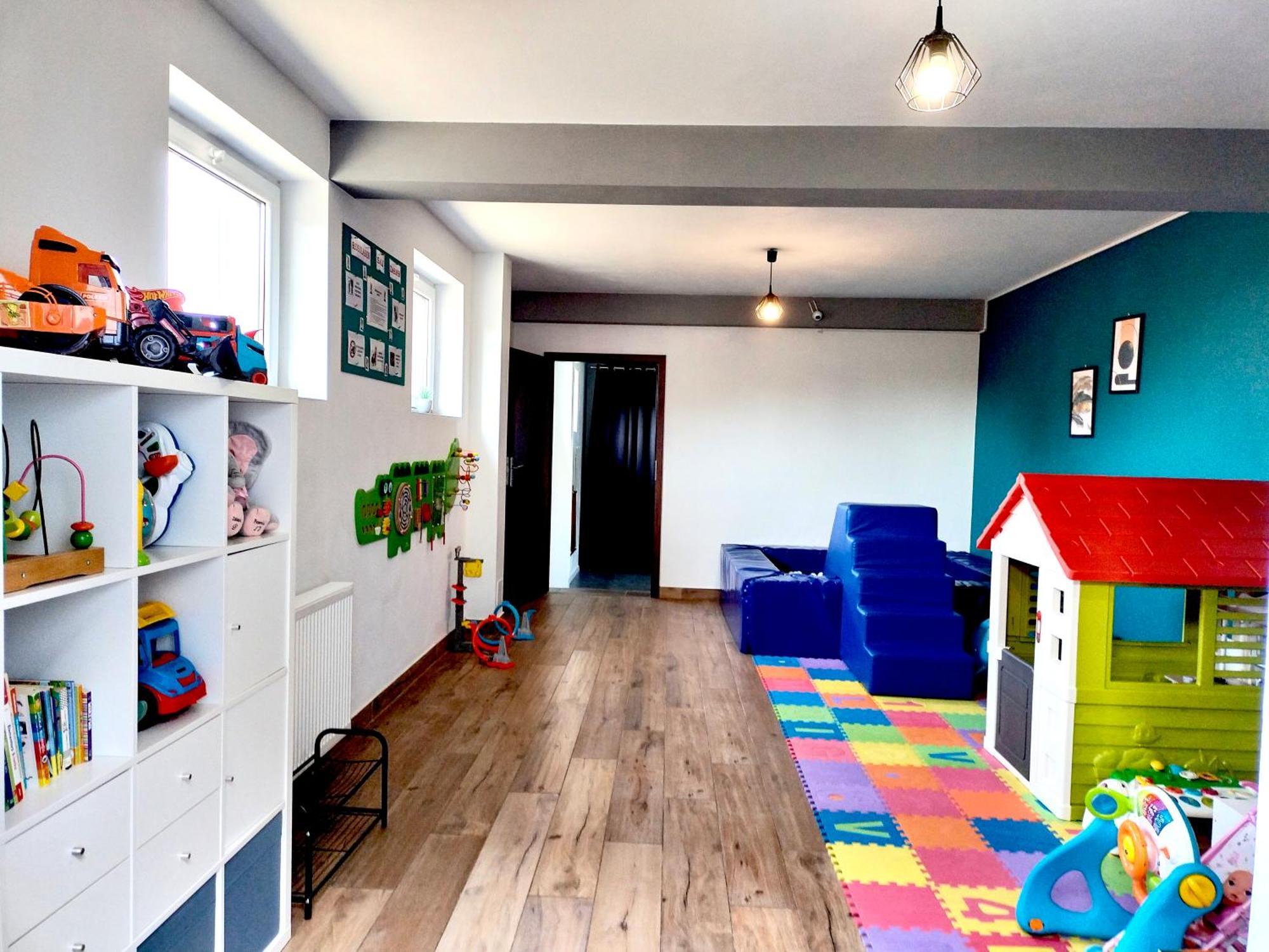 Agroturystyka Jodlowa - Rodzinne Apartamenty W Centrum Gor Swietokrzyskich - Sala Zabaw, Zwierzeta, Bilard Krajno-Zagorze Exteriör bild